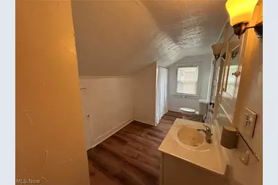 105 Main Street N, Navarre, OH 44662 - Photo 24