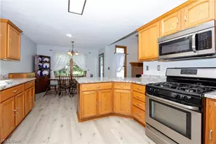 1570 Ashton Way, Wooster, OH 44691 - Photo 4