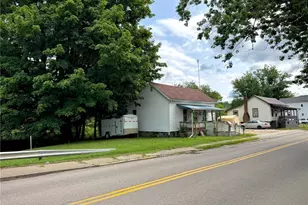 301 E Main St, Jewett, OH 43986 - Photo 10