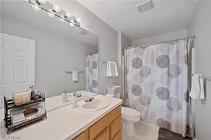 536 Andover Cir, Grandview Heights, OH 44147 - Photo 20