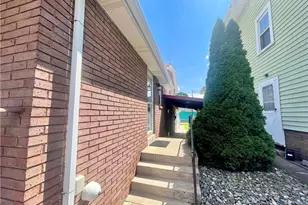 607 Jefferson St, Toronto, OH 43964 - Photo 2