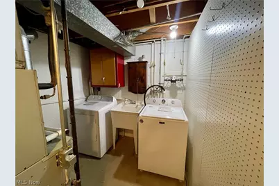 607 Jefferson Street, Toronto, OH 43964 - Photo 32