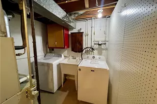 607 Jefferson St, Toronto, OH 43964 - Photo 32