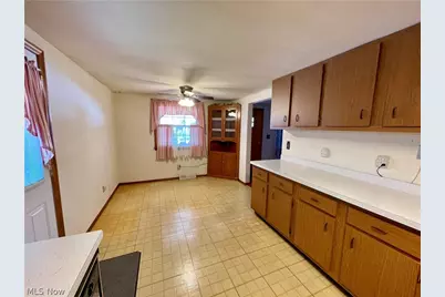 607 Jefferson Street, Toronto, OH 43964 - Photo 12