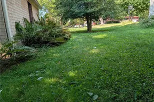 647 Longmere Dr, Kent, OH 44240 - Photo 16