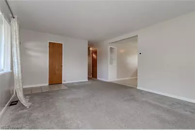 9197 Shepard Road, Macedonia, OH 44056 - Photo 6