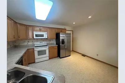 3337 Bayberry Cove, Wooster, OH 44691 - Photo 10