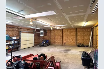 [Address not provided], Ravenna, OH 44266 - Photo 40