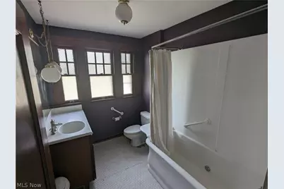 616 East Avenue, Elyria, OH 44035 - Photo 18