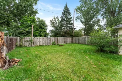 113 Longford Avenue, Elyria, OH 44035 - Photo 36