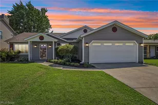 2711 W 39th St, Lorain, OH 44053 - Photo 2