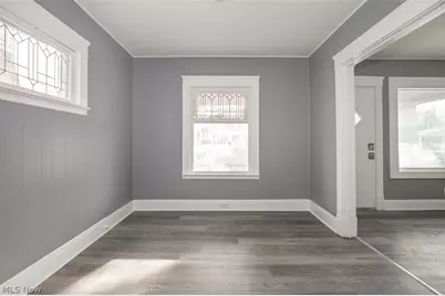 11429 Lardet Avenue, Loveland, OH 44104 - Photo 28