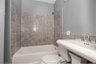 11429 Lardet Avenue, Loveland, OH 44104 - Photo 22