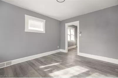 11429 Lardet Avenue, Loveland, OH 44104 - Photo 4