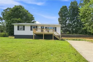 1990 Connect Rd, Norton, OH 44203 - Photo 1