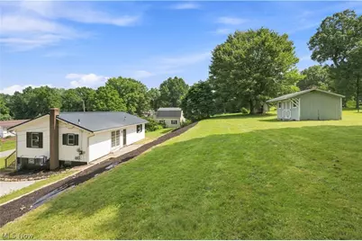 1990 Connect Road, Norton, OH 44203 - Photo 34