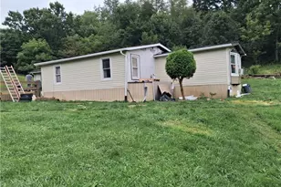 3100 Elson St SE, Magnolia, OH 44643 - Photo 2