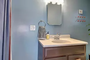 705 N Walnut St, Dover, OH 44622 - Photo 14