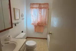2424 Cooledge Ave, Akron, OH 44305 - Photo 20