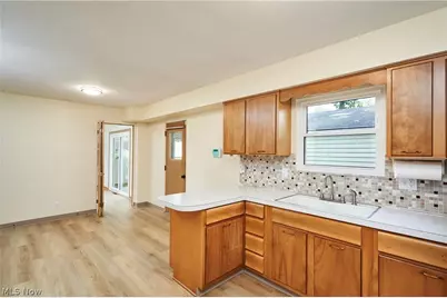 1503 Artman Avenue, Akron, OH 44313 - Photo 6