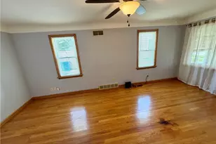 512 Maplewood Ave, Struthers, OH 44471 - Photo 10