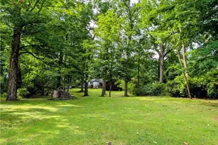 37761 Milann Dr, Willoughby Hills, OH 44094 - Photo 38
