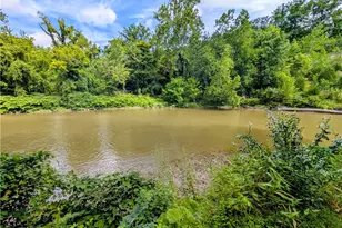 37761 Milann Dr, Willoughby Hills, OH 44094 - Photo 8