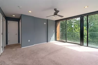 2136 W 17th Street, Loveland, OH 44113 - Photo 28
