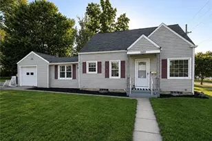 2492 24th St, Cuyahoga Falls, OH 44223 - Photo 1