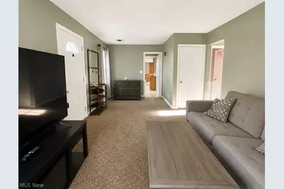 2492 24th Street, Cuyahoga Falls, OH 44223 - Photo 4