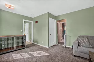 2492 24th St, Cuyahoga Falls, OH 44223 - Photo 6