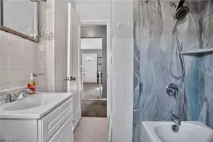 2492 24th St, Cuyahoga Falls, OH 44223 - Photo 22