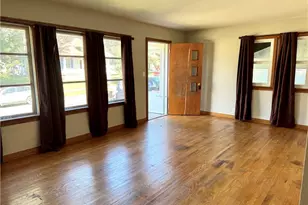 321 Elm St, Coshocton, OH 43812 - Photo 4