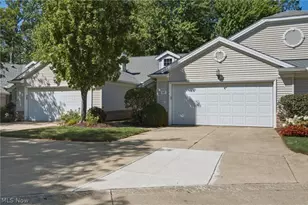 37 Community Dr, Avon Lake, OH 44012 - Photo 2