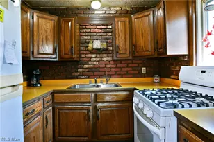 17285 Mock Rd, Berlin Center, OH 44401 - Photo 8