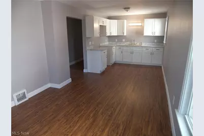 710 E 155th Street, Loveland, OH 44110 - Photo 6