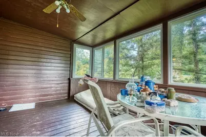 37724 Lake Shore Boulevard, Eastlake, OH 44095 - Photo 4