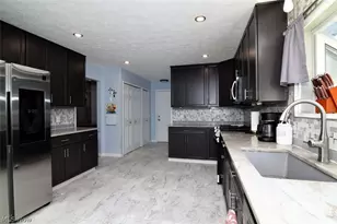 494 White Spruce Dr, Macedonia, OH 44056 - Photo 16