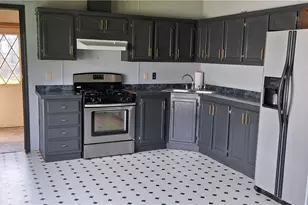 7278 Bennington Pike, Ravenna, OH 44266 - Photo 4