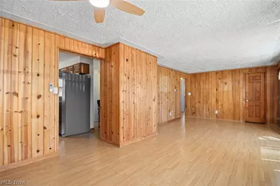 4885 Oster Road, Sheffield Lake, OH 44054 - Photo 12