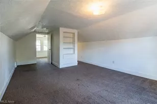 1056 Georgia Ave, Akron, OH 44306 - Photo 20