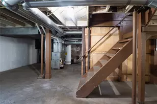 1056 Georgia Ave, Akron, OH 44306 - Photo 26