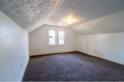 1056 Georgia Avenue, Akron, OH 44306 - Photo 18