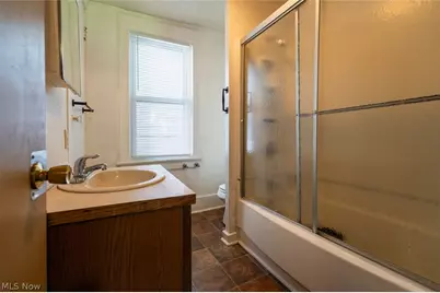 2157 18th Street SW, Akron, OH 44314 - Photo 12