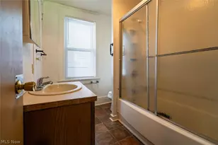 2157 18th St SW, Akron, OH 44314 - Photo 12