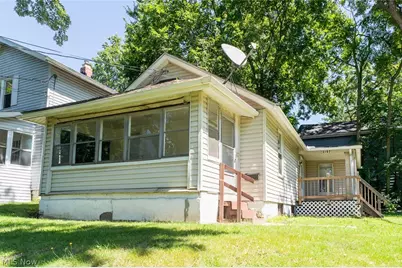 2157 18th Street SW, Akron, OH 44314 - Photo 1