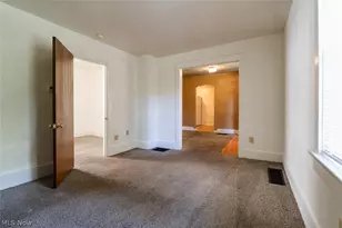 2157 18th St SW, Akron, OH 44314 - Photo 14