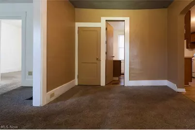 2157 18th Street SW, Akron, OH 44314 - Photo 6