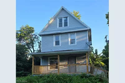 12423 Phillips Avenue, Loveland, OH 44108 - Photo 1