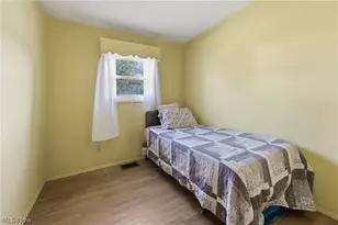2425 Regentview St NE, Canton, OH 44705 - Photo 20